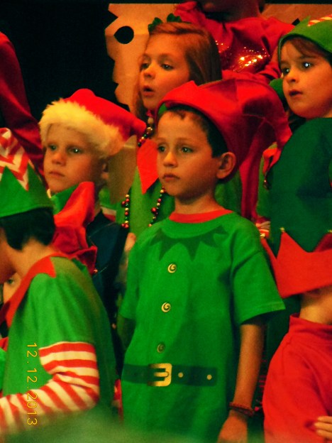 that's one good looking elf